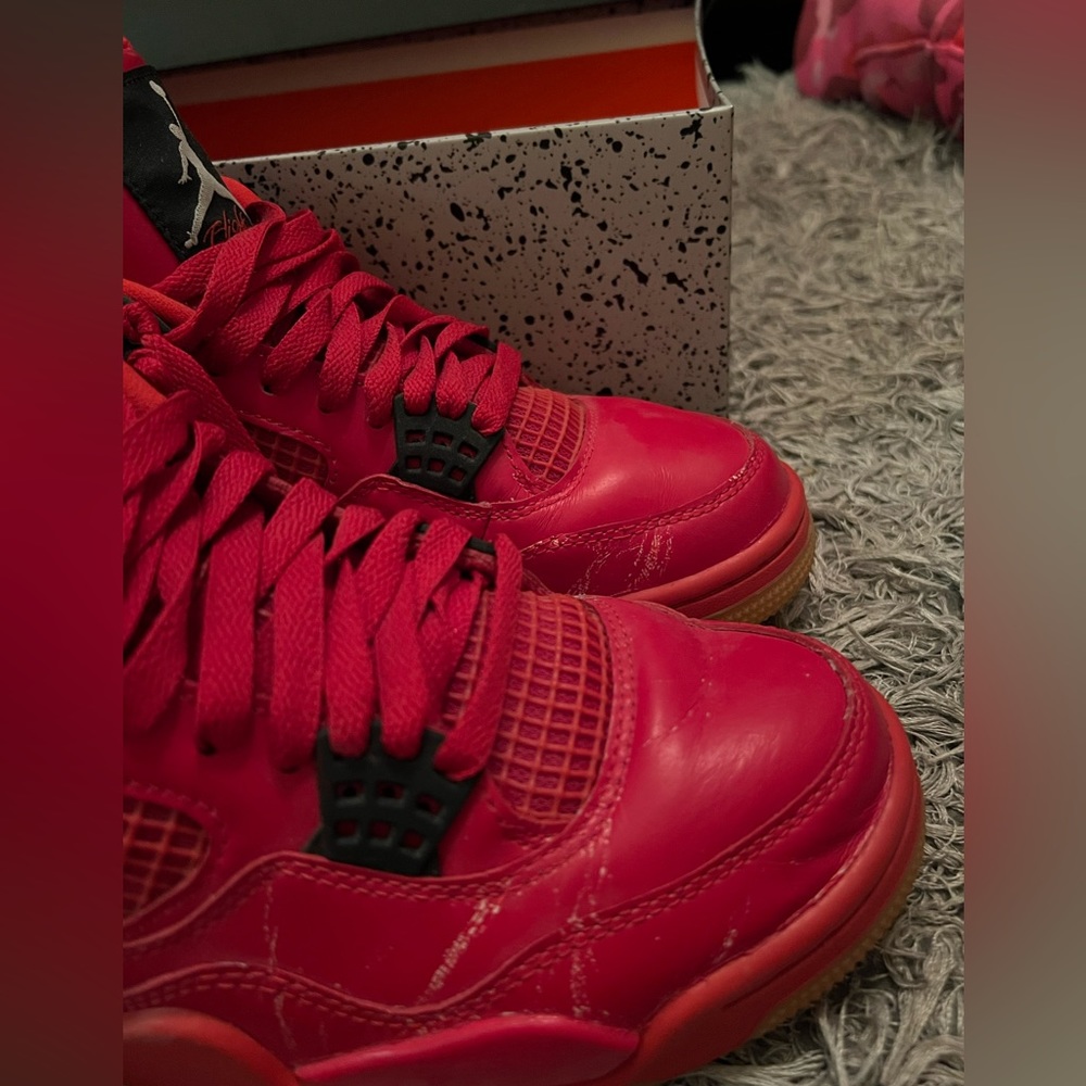 Womens air Jordan retro 4 ‘singles day’ - Picture 3 of 8